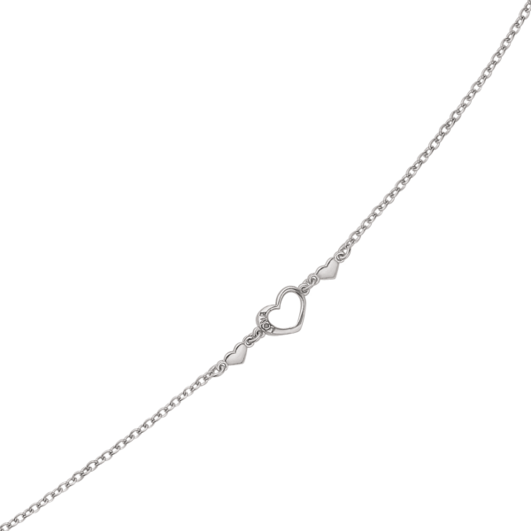 Silberarmband 3 Herzen an Kette. Einer offen mit dem Text "LOVE" und zwei geschlossen