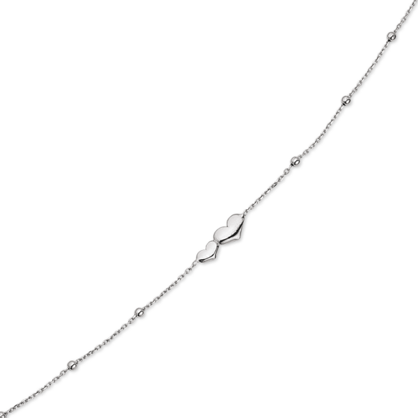 Silbernes Armband mit 2 Herzen in der Mitte und 4 Kugeln auf beiden Seiten der Herzen.